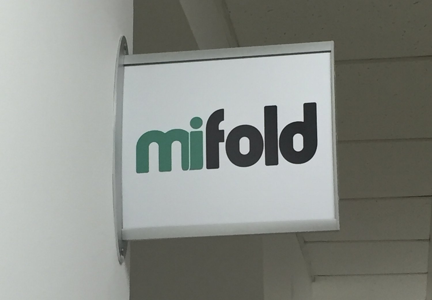 Finally a sign on the door ... - mifold